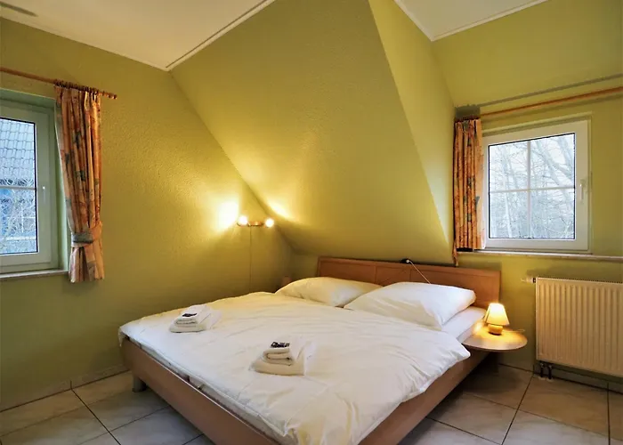 Mensendiek, Anita, Fw *