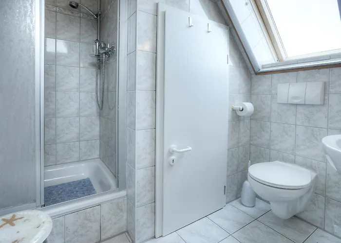 Mensendiek, Anita, Fw * Zingst