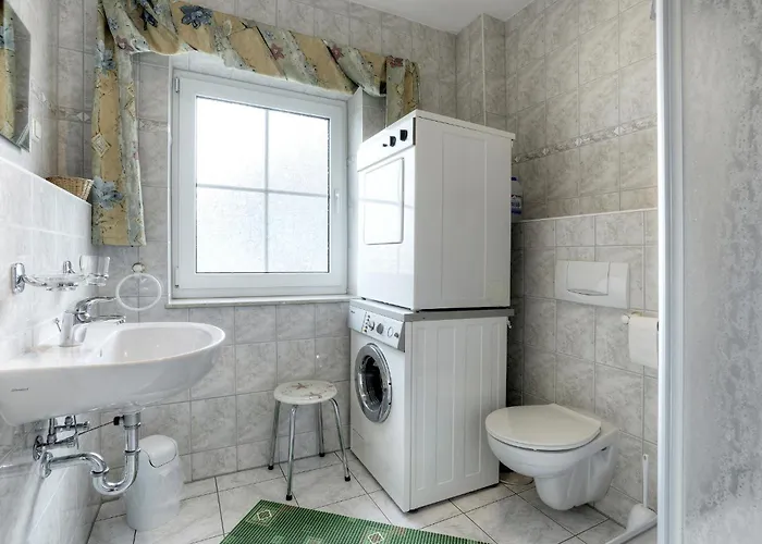 Mensendiek, Anita, Fw Lägenhet Zingst